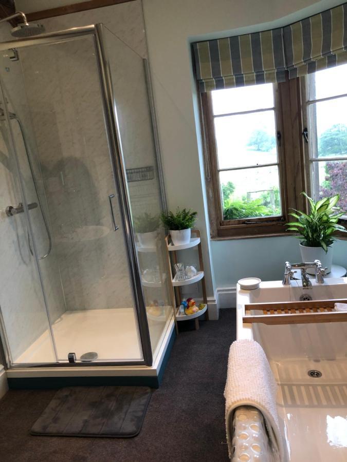The Hollow Bed And Breakfast Great Longstone Exteriér fotografie