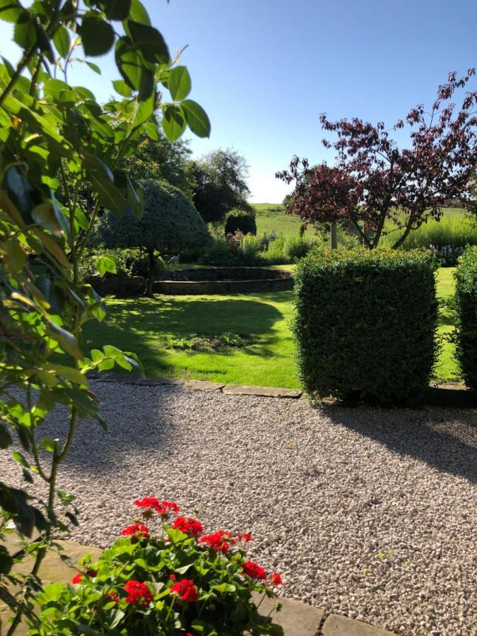 The Hollow Bed And Breakfast Great Longstone Exteriér fotografie
