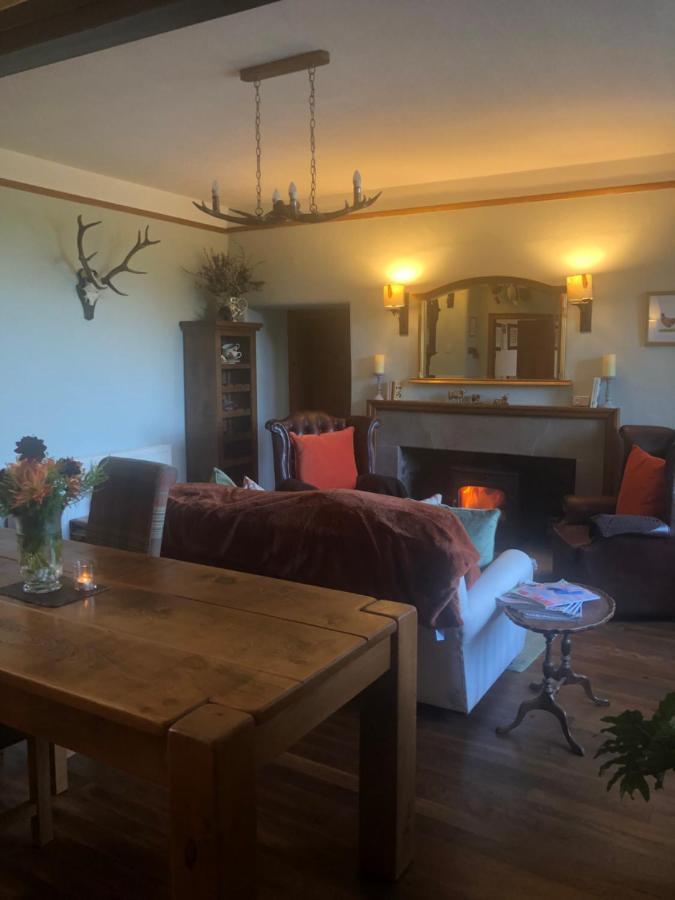 The Hollow Bed And Breakfast Great Longstone Exteriér fotografie